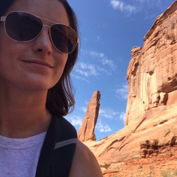 Meet your Posher, Atilda - Picture 3 of 4